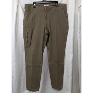 Ascend Casual Olive Green Pants with Side Zipper Pocket